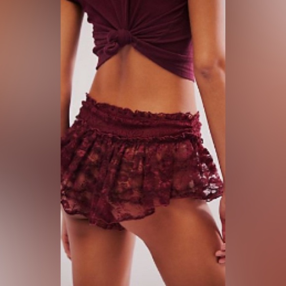 COPY - NWT Free People House party micro shorty in wine